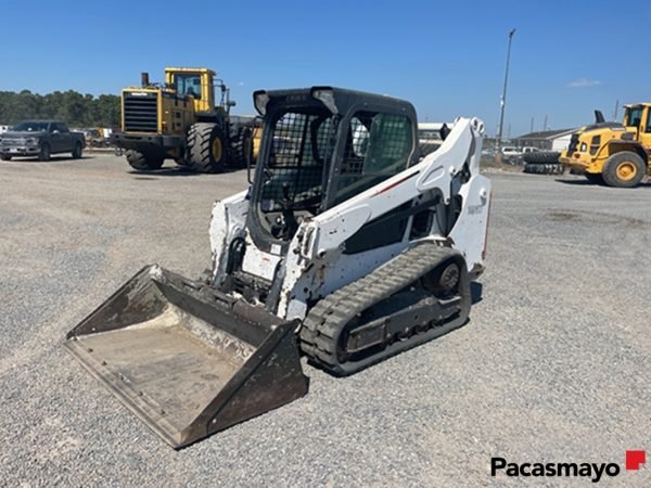 Mini Cargador Bobcat Modelo T590 Año 2015 PRECIO $ 15,200.00