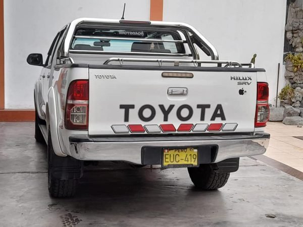 TOYOTA MODELO HILUX SRV AÑO 2013 PRECIO S/.41,000.00 - Imagen 8